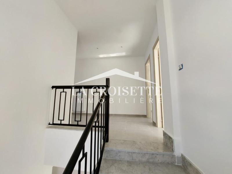 Duplex S+3 avec jardin à La Marsa